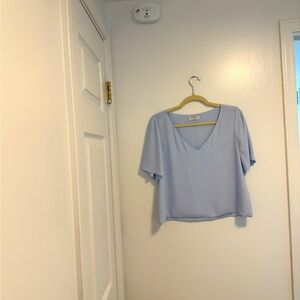 Aritizia Babaton Crop Light Blue Dressy T Shirt Medium